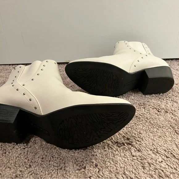 Espirit white bootie size 7.5 - Picture 4 of 6